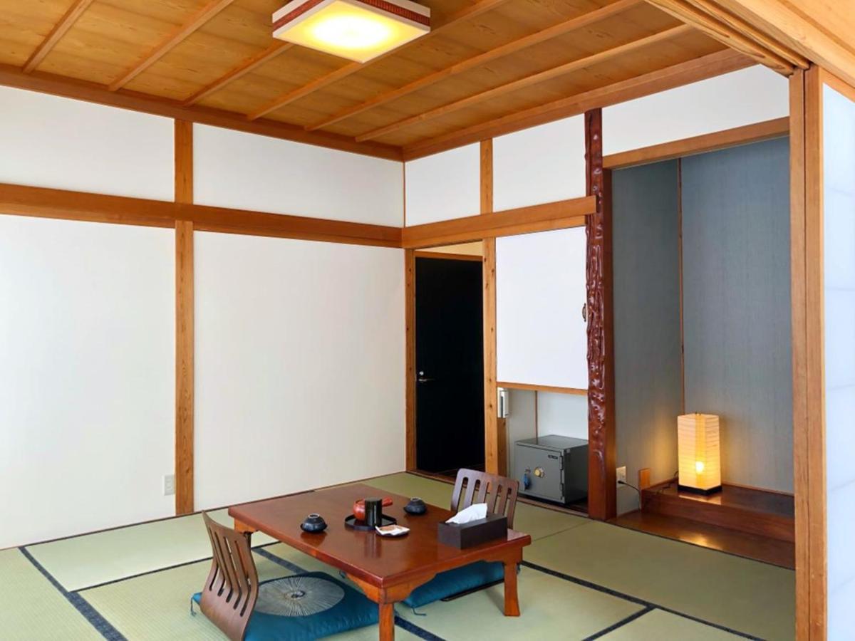 富山県 よしのや旅館 Nanto Exterior photo