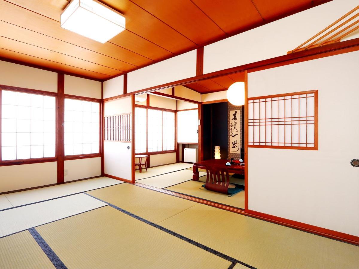 富山県 よしのや旅館 Nanto Exterior photo