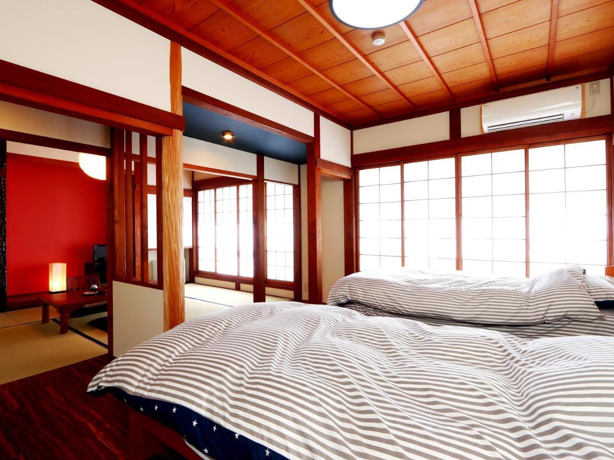 富山県 よしのや旅館 Nanto Exterior photo